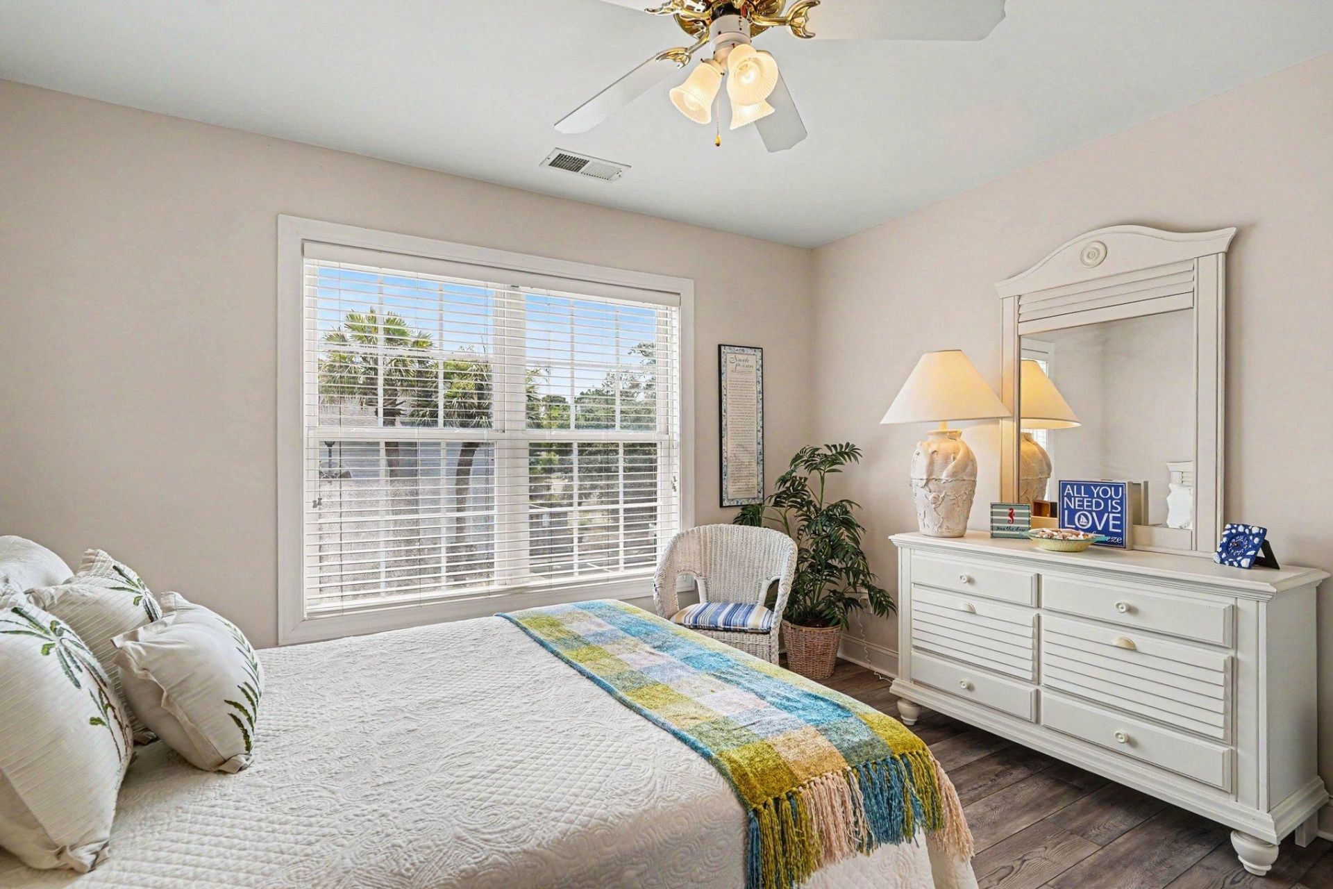 2701 Edge Dr. Photo 17