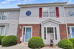 2701 Edge Dr. photo 4