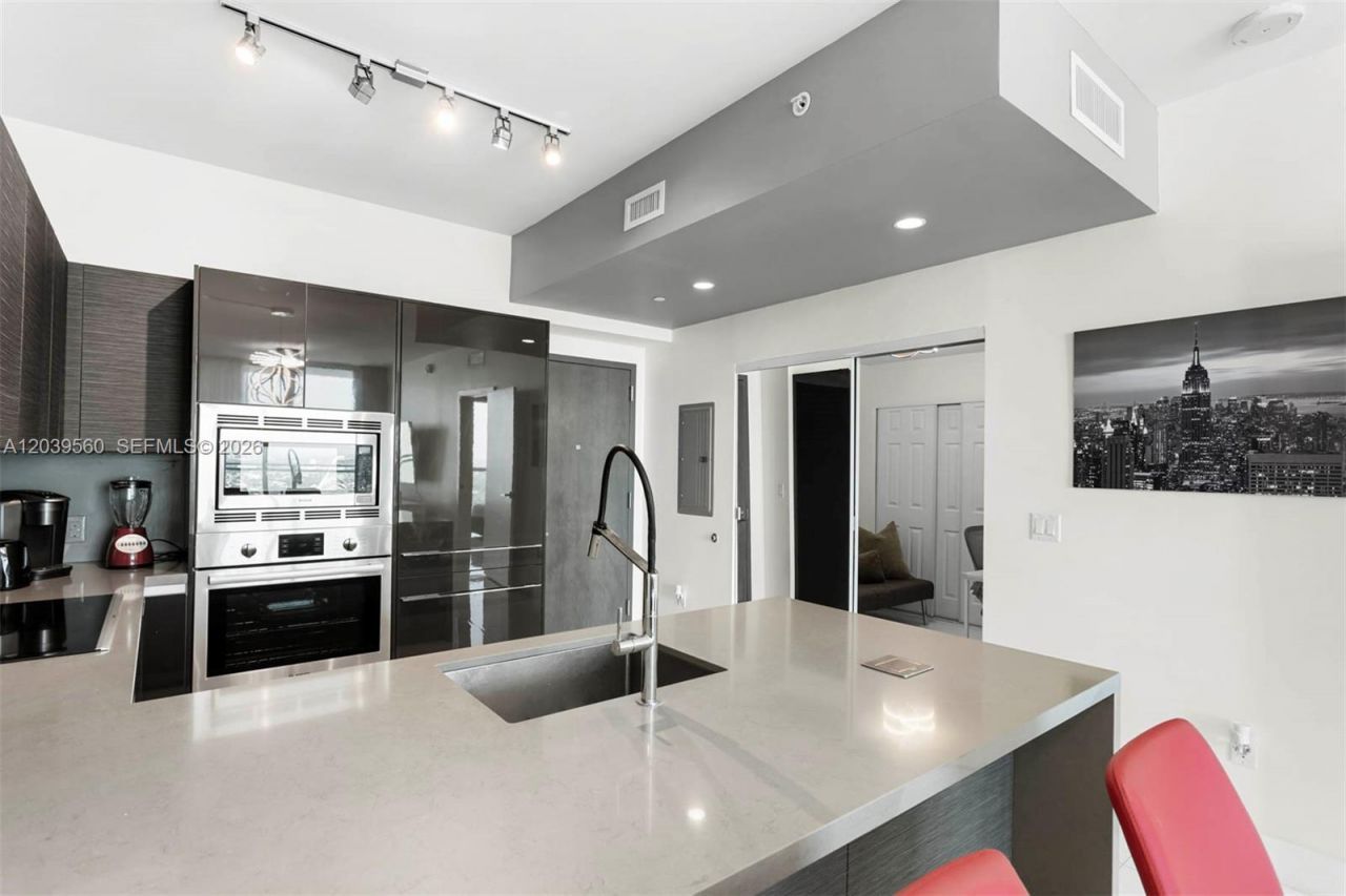 1080 Brickell Ave, Unit 4103, Miami, FL 33131 Photo
