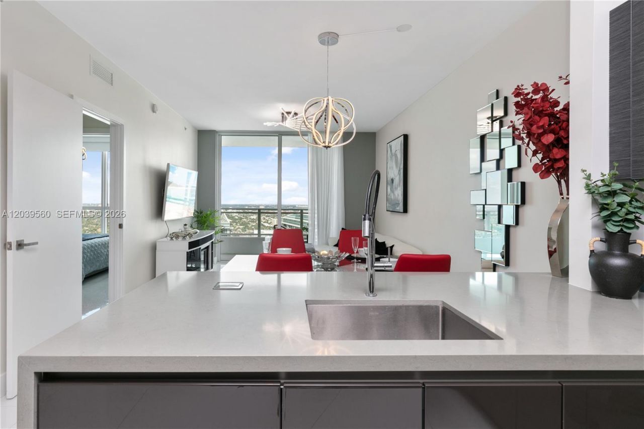 1080 Brickell Ave, Unit 4103, Miami, FL 33131 Photo