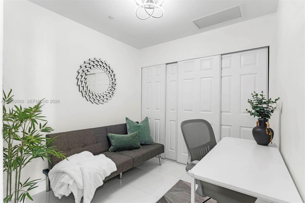 1080 Brickell Ave, Unit 4103, Miami, FL 33131 Photo