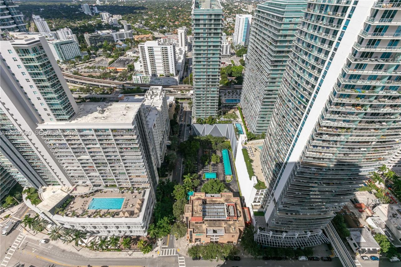1080 Brickell Ave, Unit 4103, Miami, FL 33131 Photo