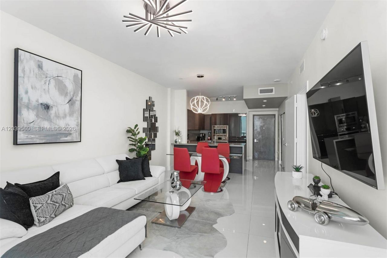 1080 Brickell Ave, Unit 4103, Miami, FL 33131 Photo