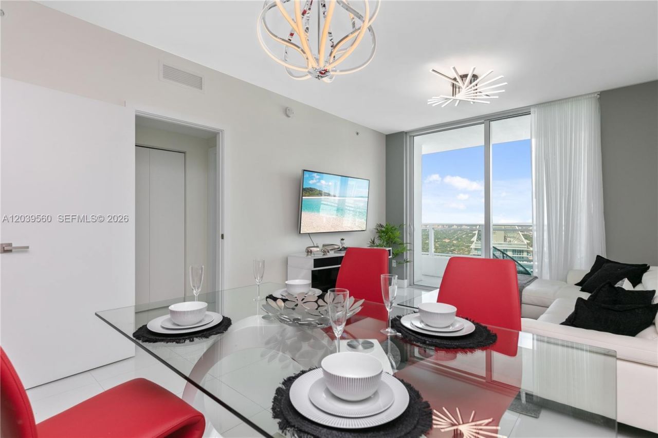 1080 Brickell Ave, Unit 4103, Miami, FL 33131 Photo