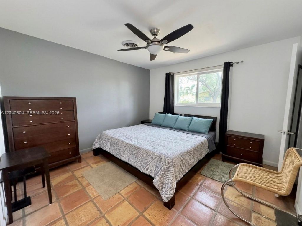 3800 W Park Rd , Hollywood, FL 33021 Photo