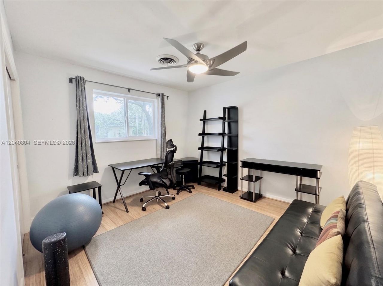 3800 W Park Rd , Hollywood, FL 33021 Photo