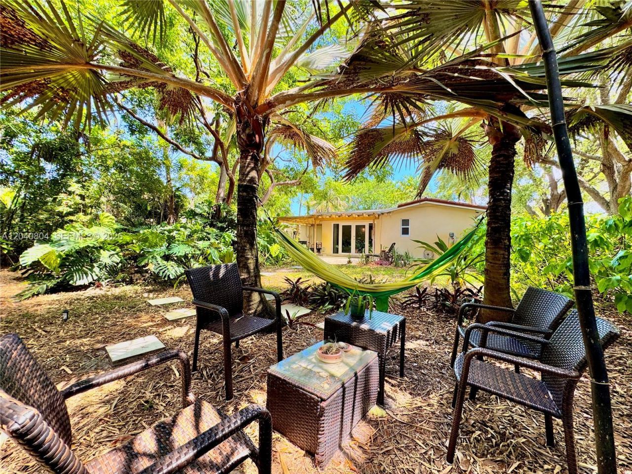 3800 W Park Rd , Hollywood, FL 33021 Photo