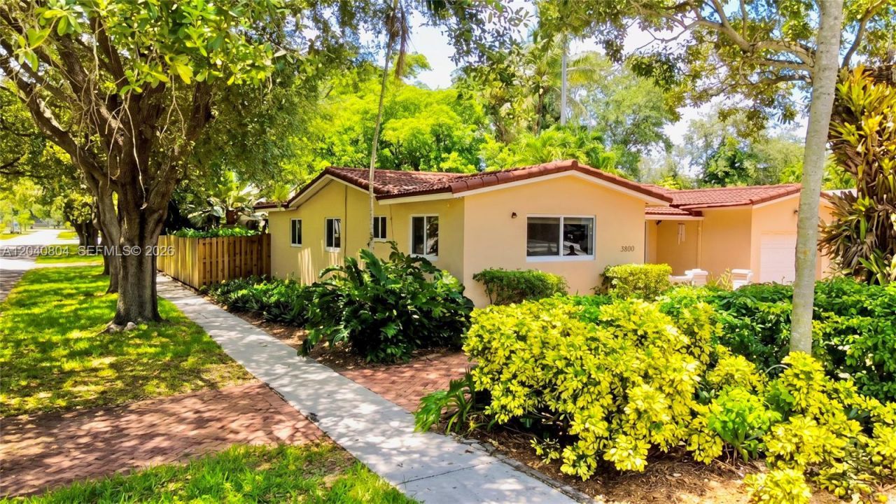 3800 W Park Rd , Hollywood, FL 33021 Photo