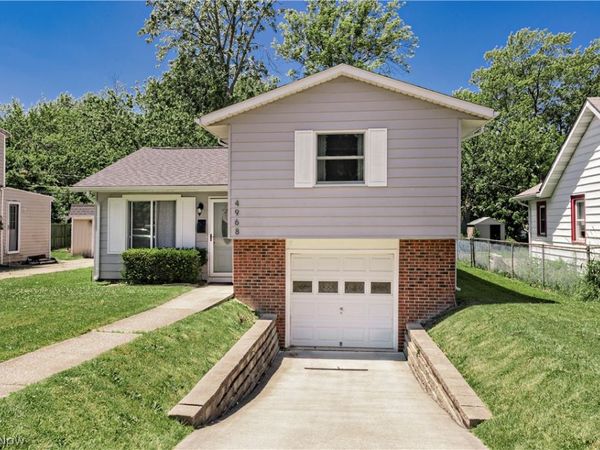 4968 Glenn Lodge Road , Mentor, OH 44060