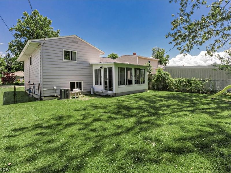 4968 Glenn Lodge Road, Mentor, OH 44060 Photo 3