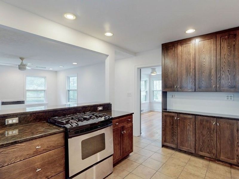 3110 Coleridge Road, Cleveland Heights, OH 44118 Photo 14