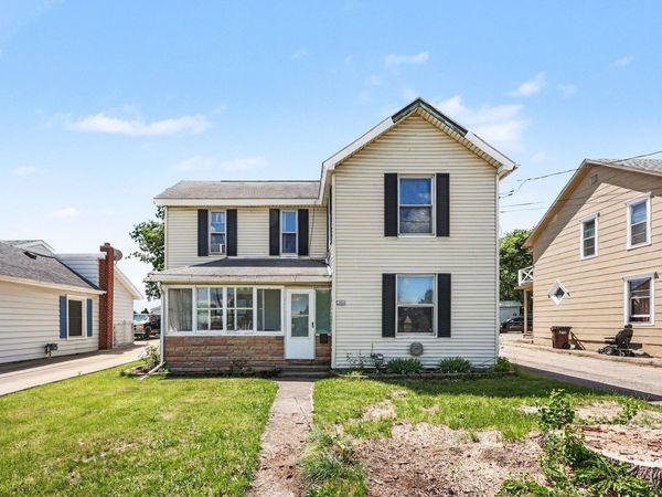 1024 Cooper Street, Jackson, MI 49202