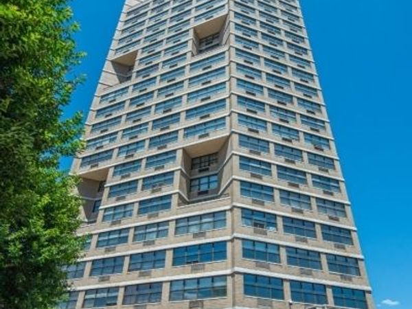 7004 Kennedy Blvd East, Guttenberg, NJ 07093