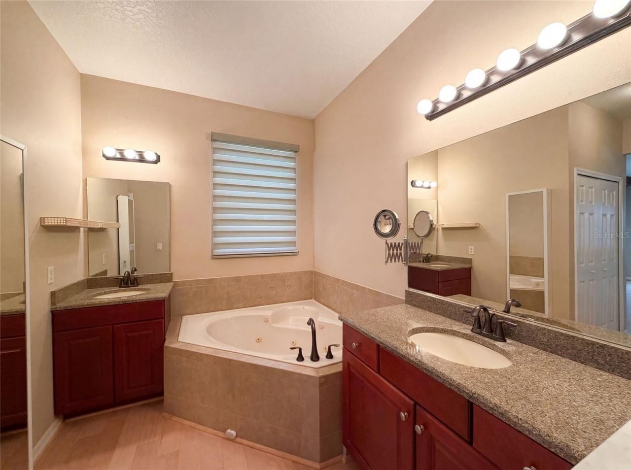 5605 Windsong Oak Drive, Leesburg, FL 34748 Photo