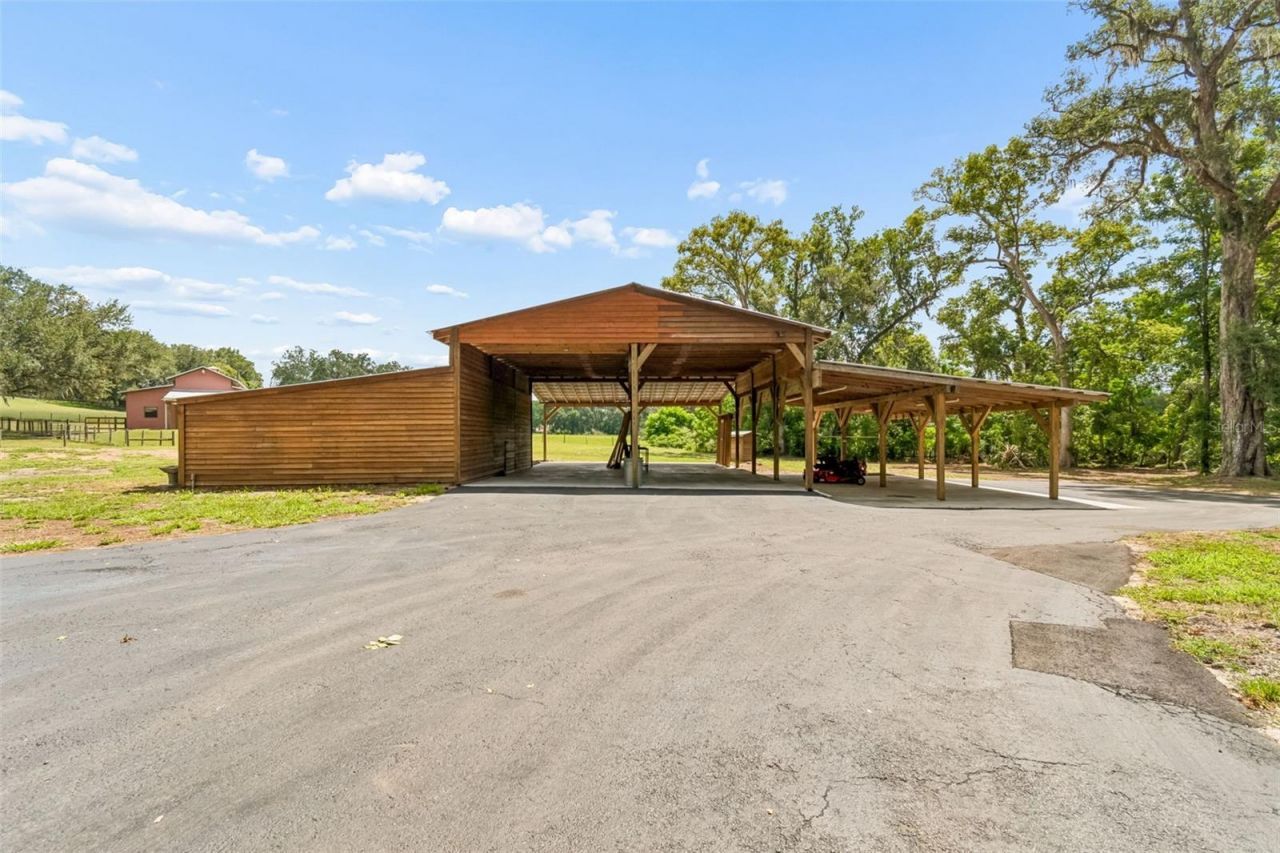 17345 Sweetwater Road, Dade City, FL 33523 Photo