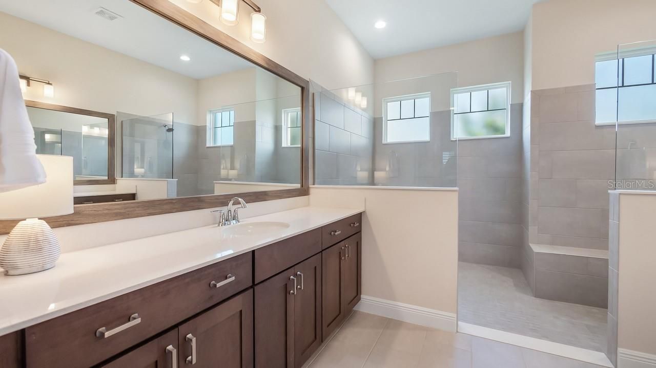 4008 Pinnacle Place Court , Lady Lake, FL 32159 Photo