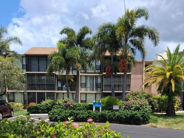 618 BIRD BAY DRIVE S, Unit 201, VENICE, FL 34285