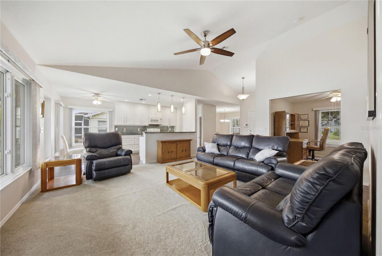 4226 Kingsfield Drive , Parrish, FL 34219 Photo