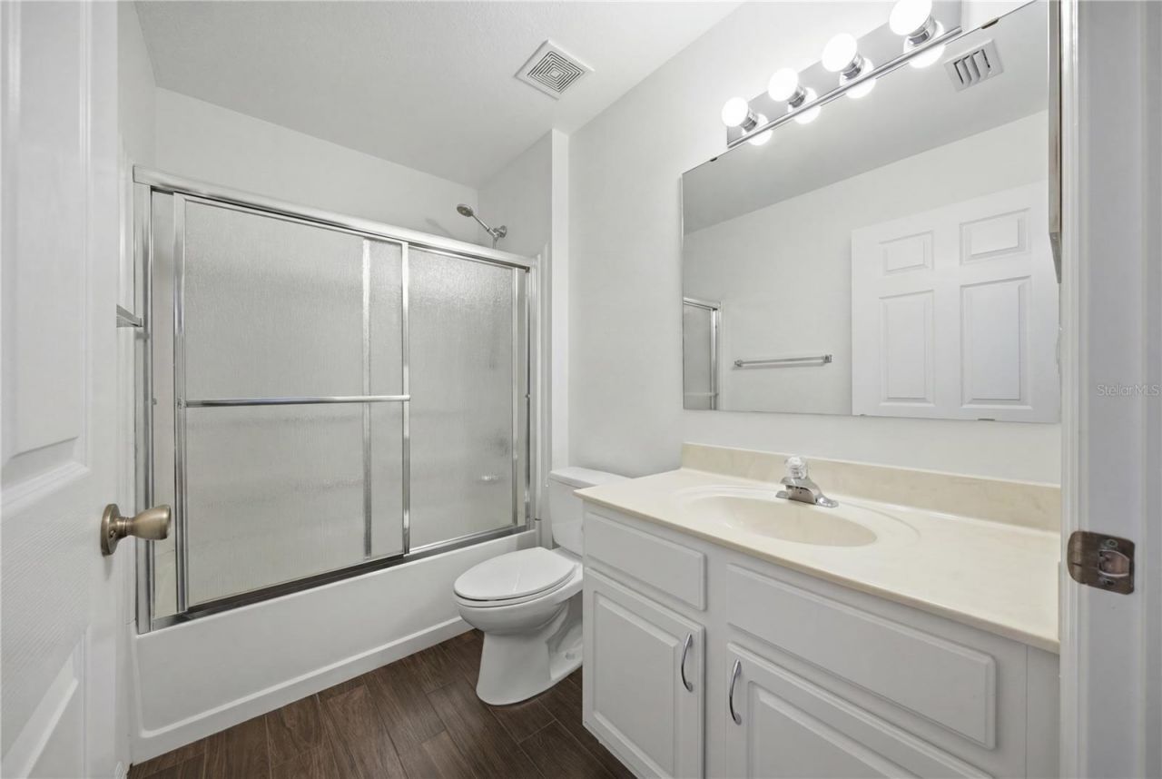 4226 Kingsfield Drive , Parrish, FL 34219 Photo
