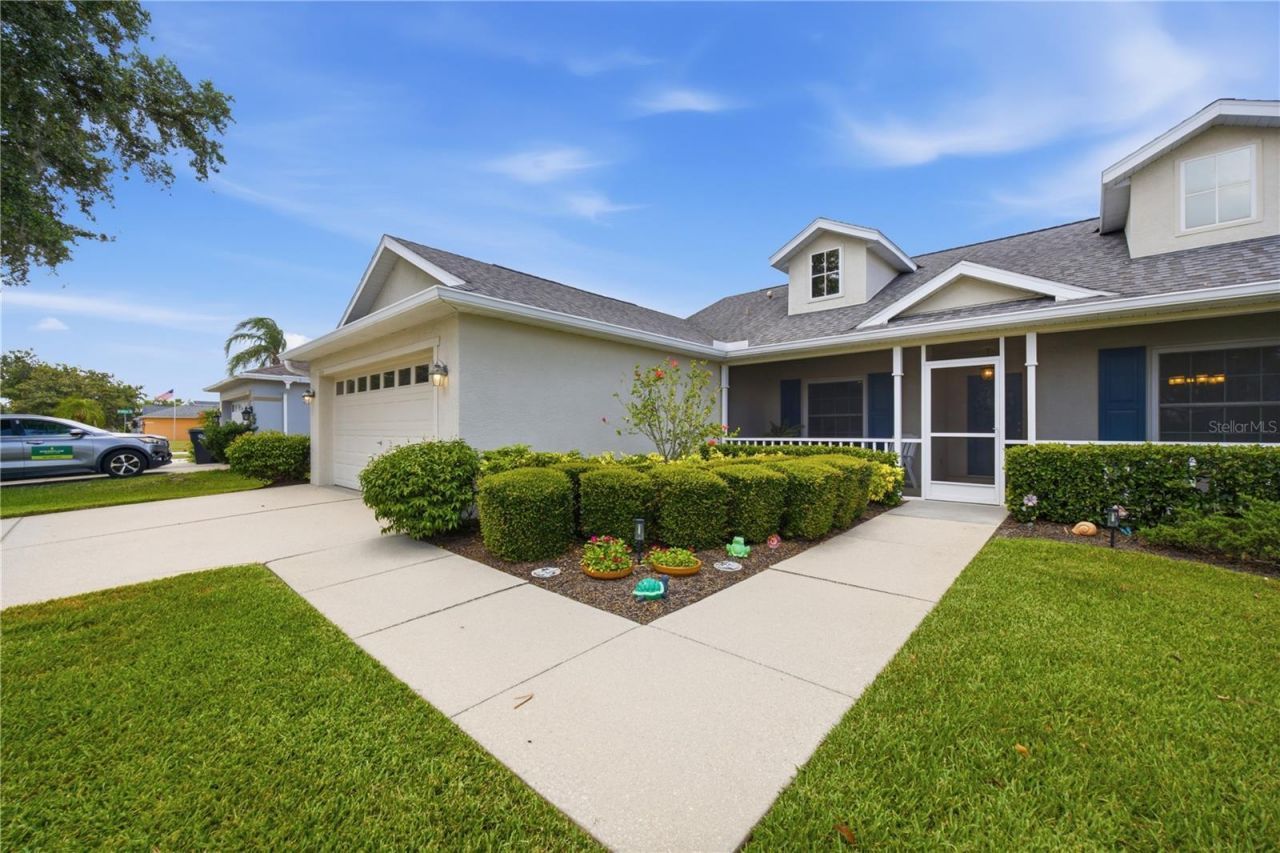 4226 Kingsfield Drive , Parrish, FL 34219 Photo