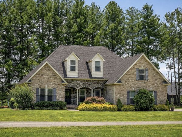139 Chestnut Oak Ave , Smithville, TN 37166