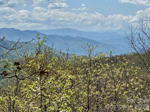 00 Aquina Mountain Mountain, Maggie Valley, NC 28751
