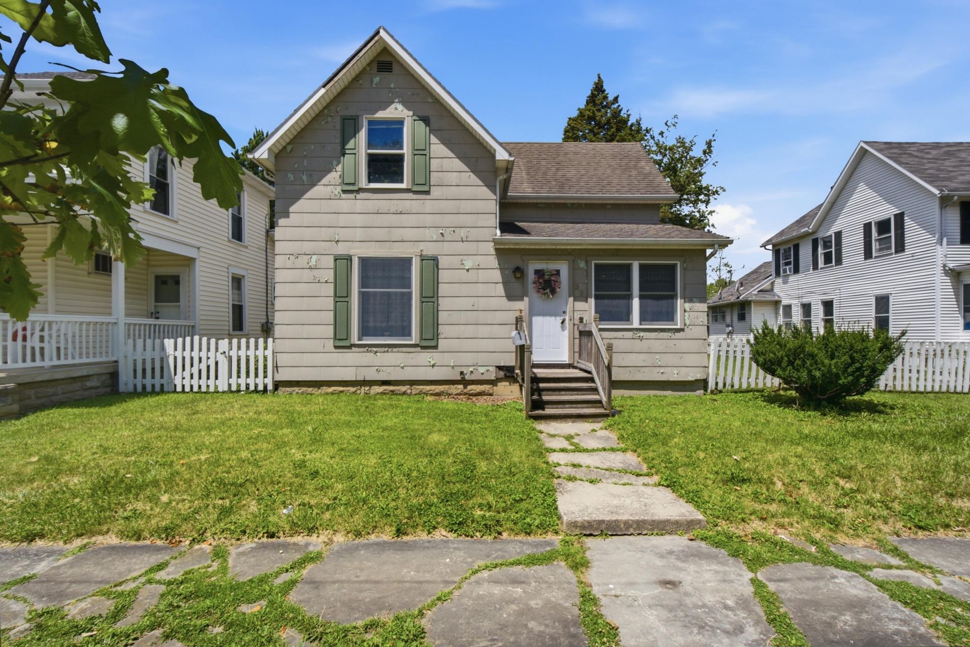 331 S Court Street, Marysville, OH 43040 Main Photo