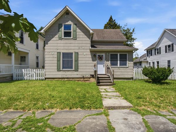331 S Court Street, Marysville, OH 43040