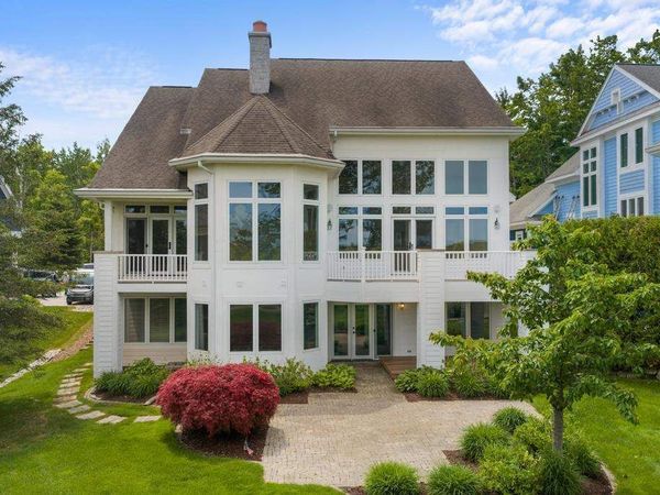 4972 Wildwinds Drive, Bay Harbor, MI 49770