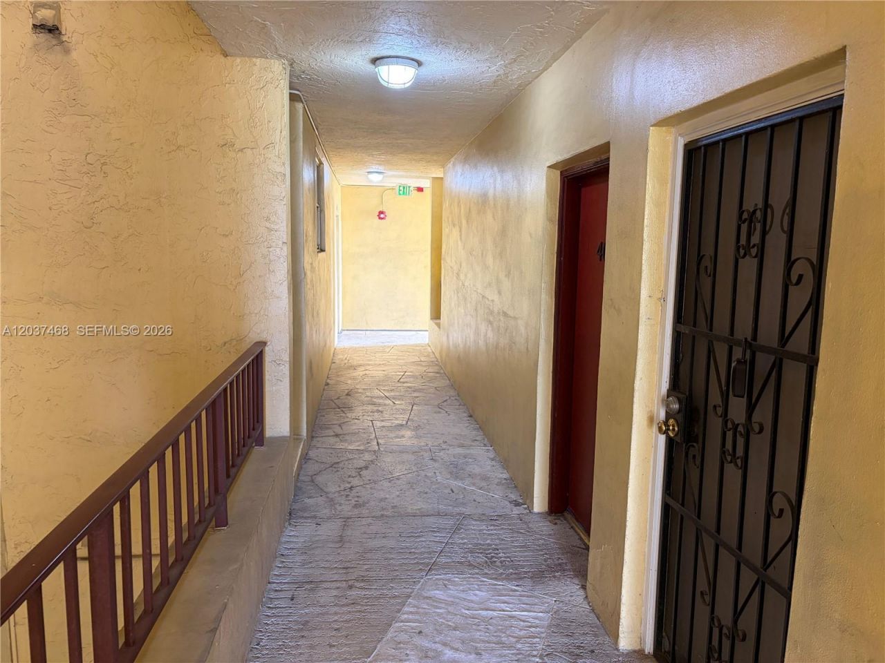 8775 Park Blvd , Unit 406, Miami, FL 33172 Photo