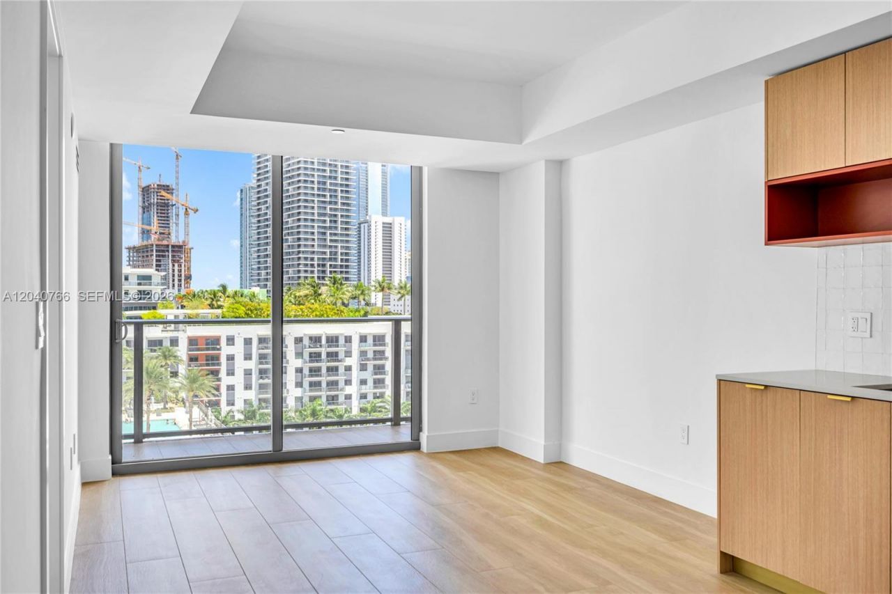 90 NE 32nd , Unit 1103, Miami, FL 33127 Photo