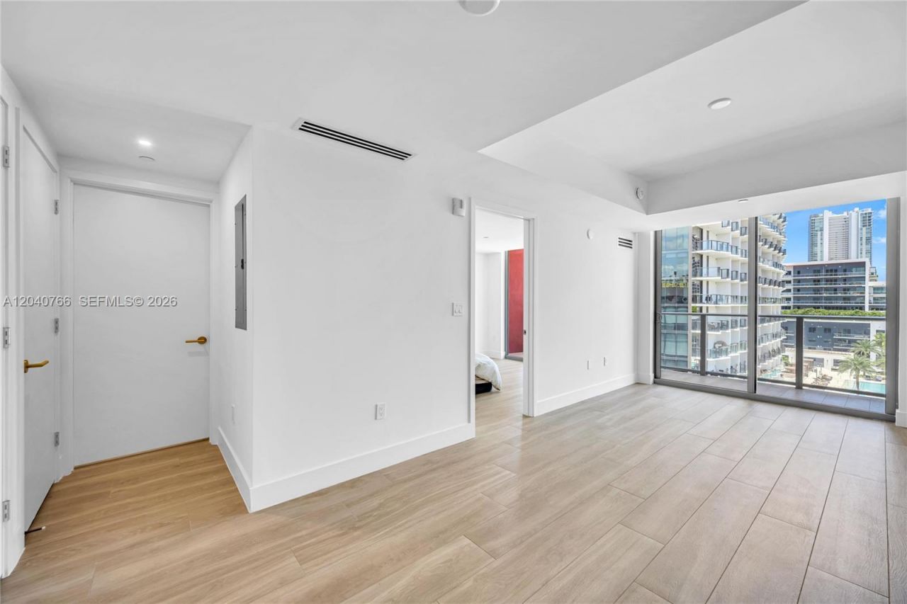 90 NE 32nd , Unit 1103, Miami, FL 33127 Photo