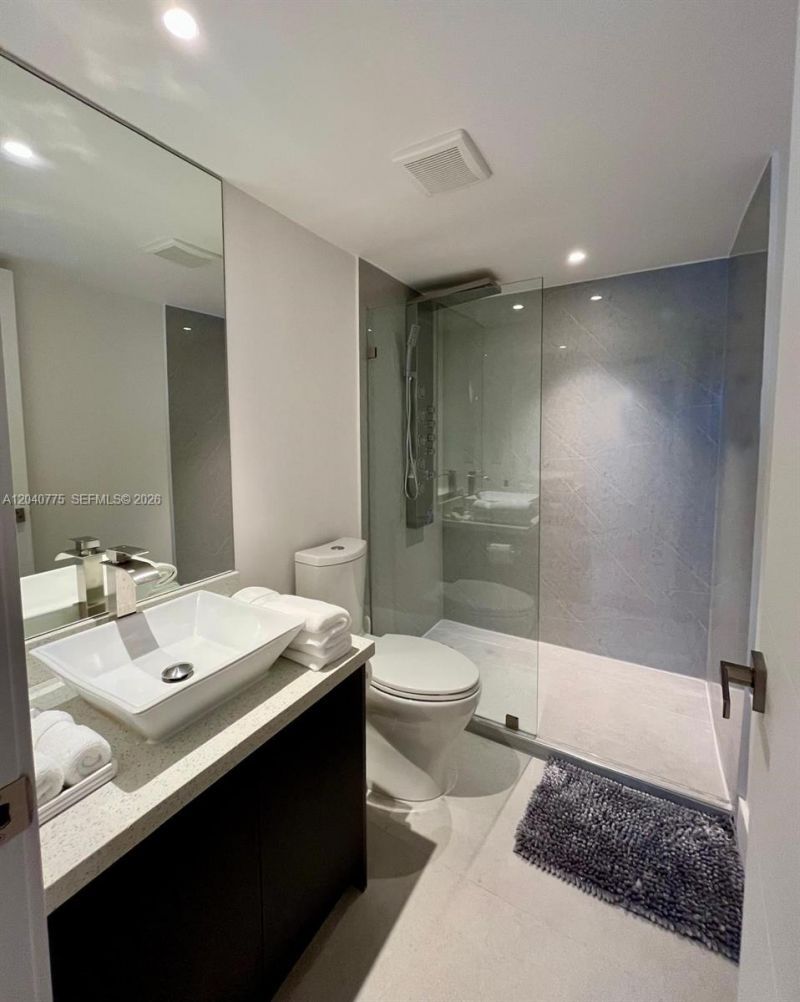 6820 Indian Creek Dr , Unit 5C, Miami Beach, FL 33141 Photo
