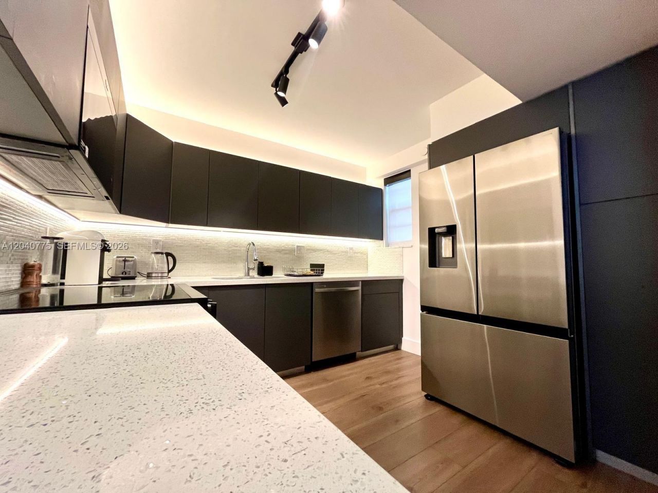 6820 Indian Creek Dr , Unit 5C, Miami Beach, FL 33141 Photo