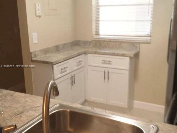9235 Lagoon Pl , Unit 109, Davie, FL 33324