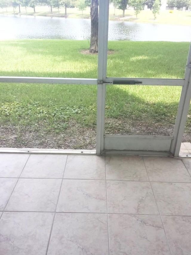 9235 Lagoon Pl , Unit 109, Davie, FL 33324 Photo