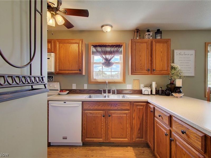 14157 Lisbon Street NE, Paris, OH 44669 Photo 12
