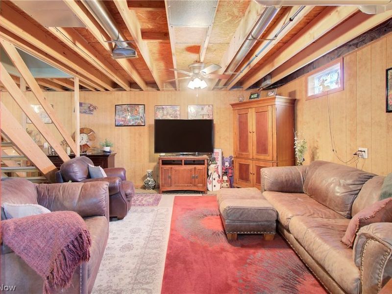 14157 Lisbon Street NE, Paris, OH 44669 Photo 23