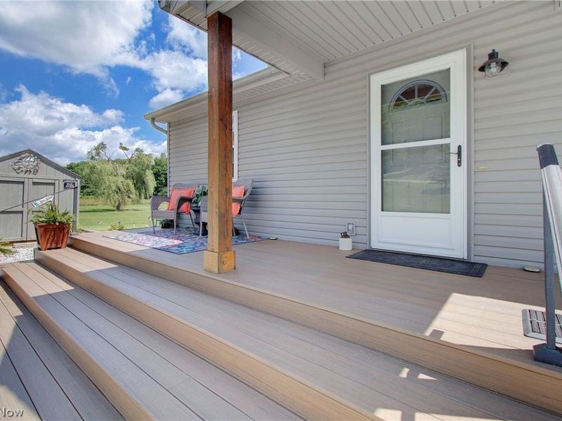 14157 Lisbon Street NE, Paris, OH 44669 Photo 4