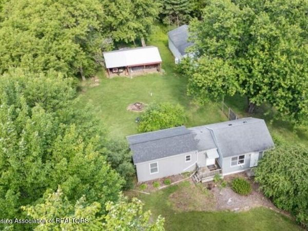 1436 Kelly Road, Mason, MI 48854