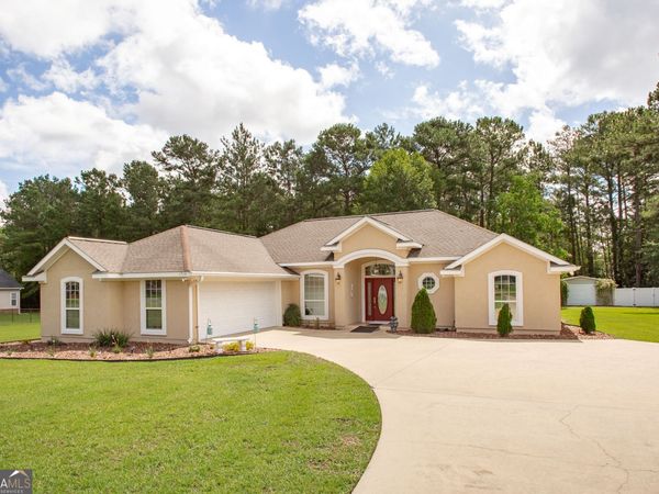 2506 Lejuene Road, Waycross, GA 31501