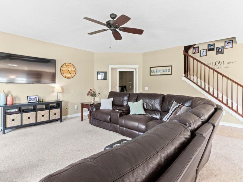 1356 Scotsman Drive, Grove City, OH 43123 Photo 6
