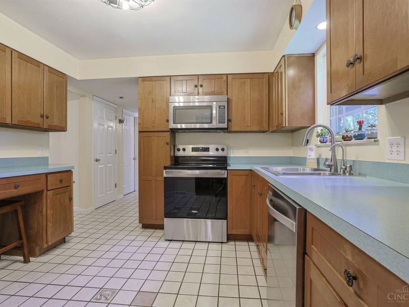 6993 E Galbraith Road, Madeira, OH 45243 Photo 18