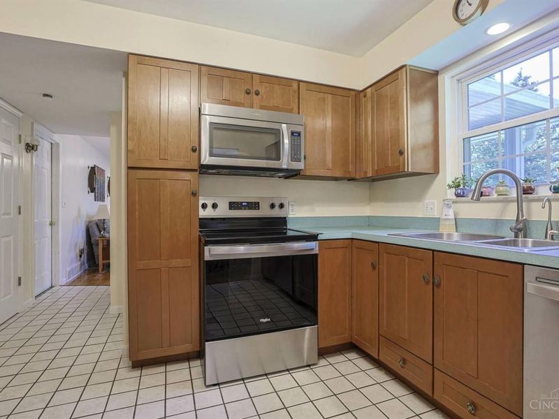 6993 E Galbraith Road, Madeira, OH 45243 Photo 22