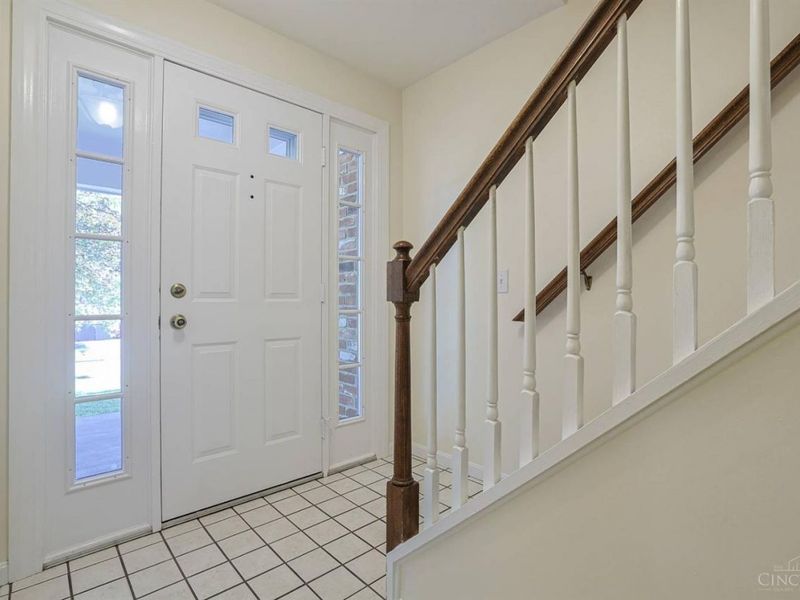 6993 E Galbraith Road, Madeira, OH 45243 Photo 3