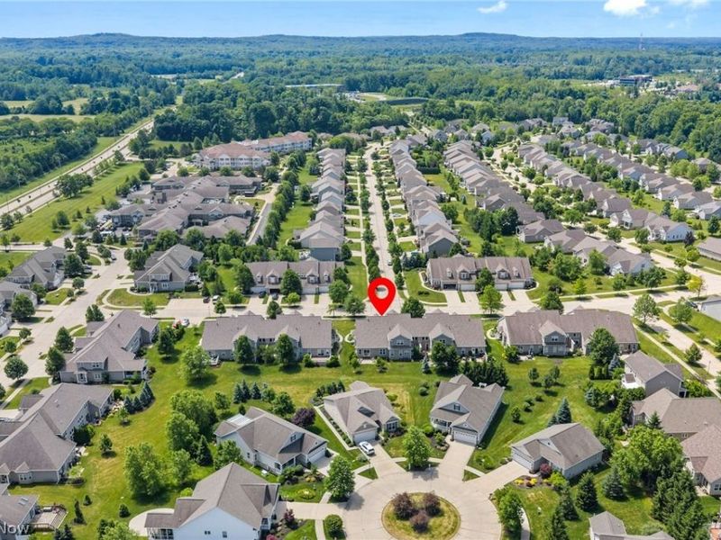8329 Beaumont Drive, Mentor, OH 44060 Photo 11