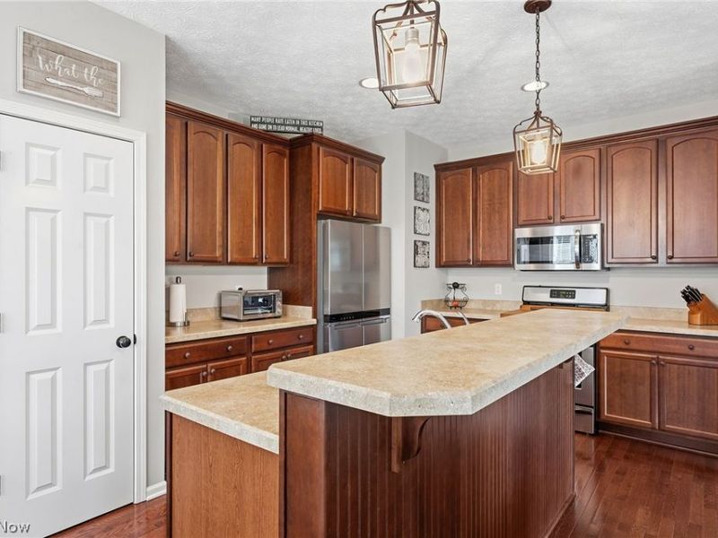 8329 Beaumont Drive, Mentor, OH 44060 Photo 22