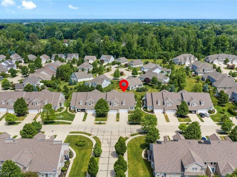 8329 Beaumont Drive, Mentor, OH 44060 Photo 6