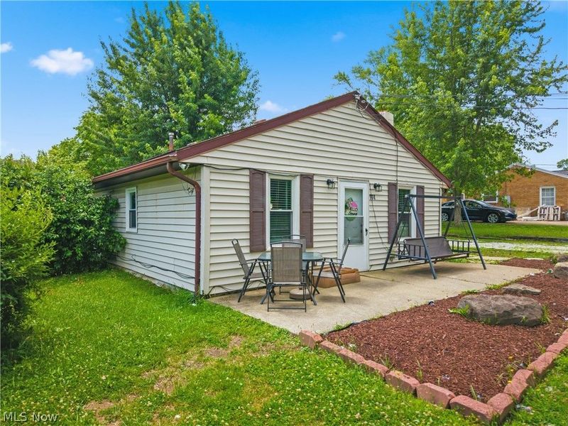 144 52nd Street SW, Canton, OH 44706 Photo 3