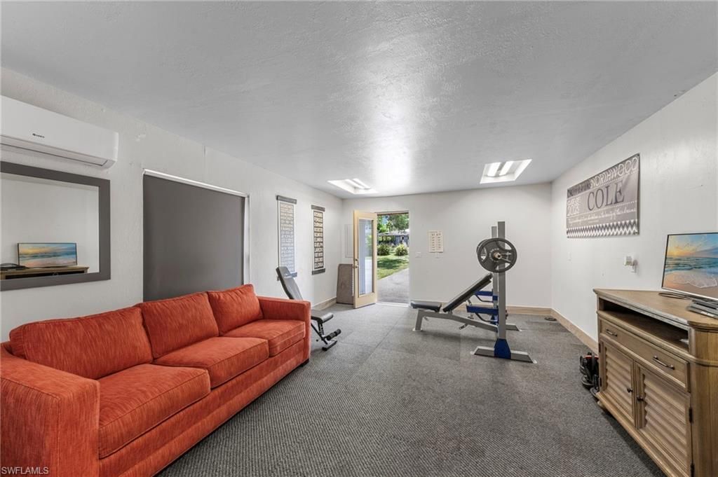 12010 Honeysuckle Rd, Fort Myers, FL 33966 Photo